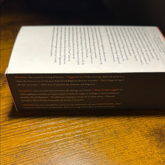 Drunk Elephant C-Firma FRESH DAY Vitamin C Serum🍊 - Picture 4 of 5